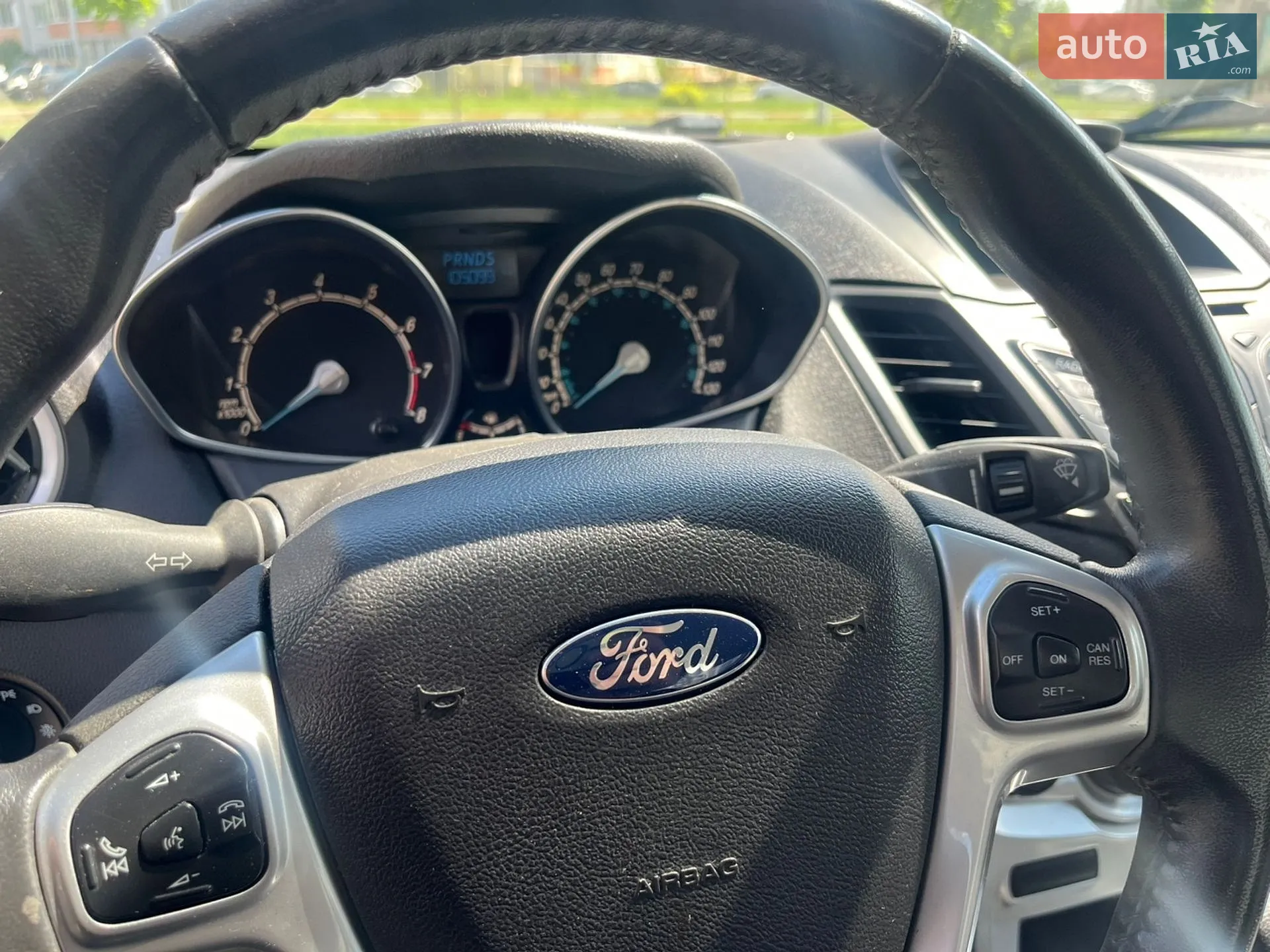 2014 Ford Fiesta - мініатюра 12