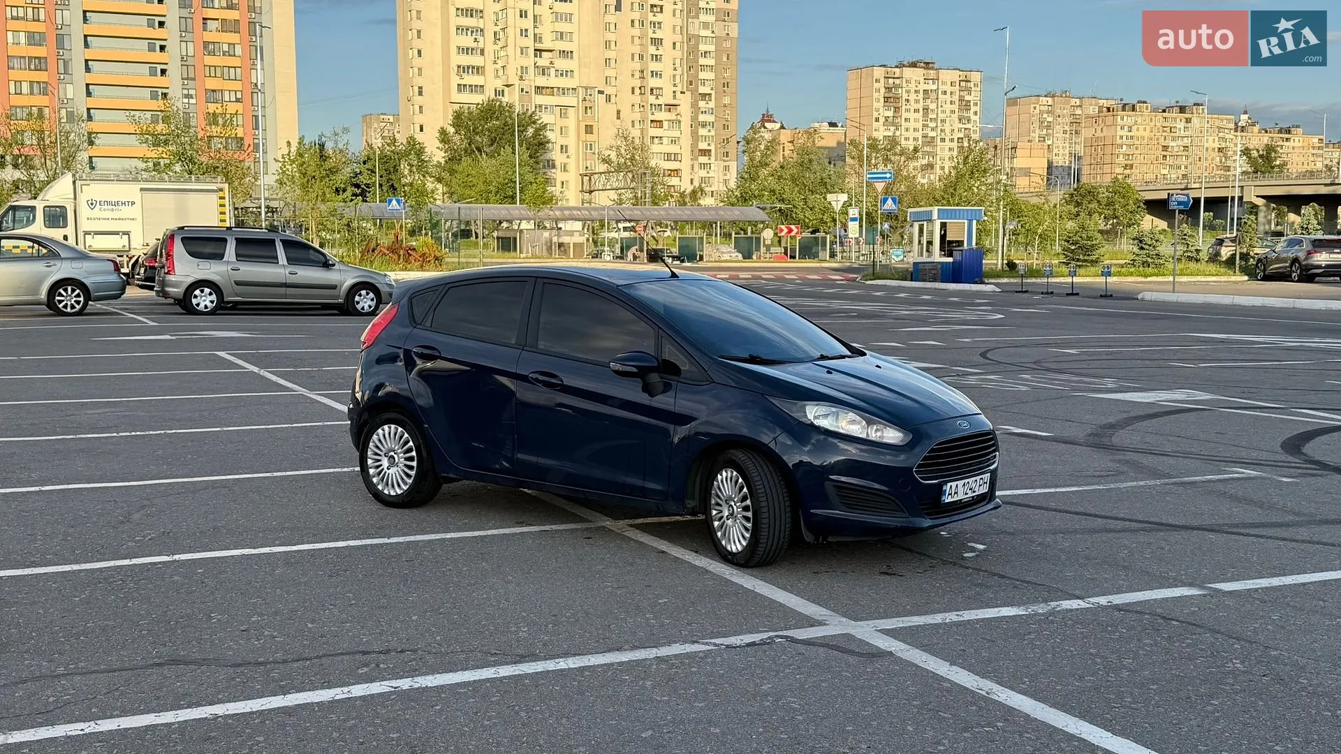 2013 Ford Fiesta - мініатюра 2