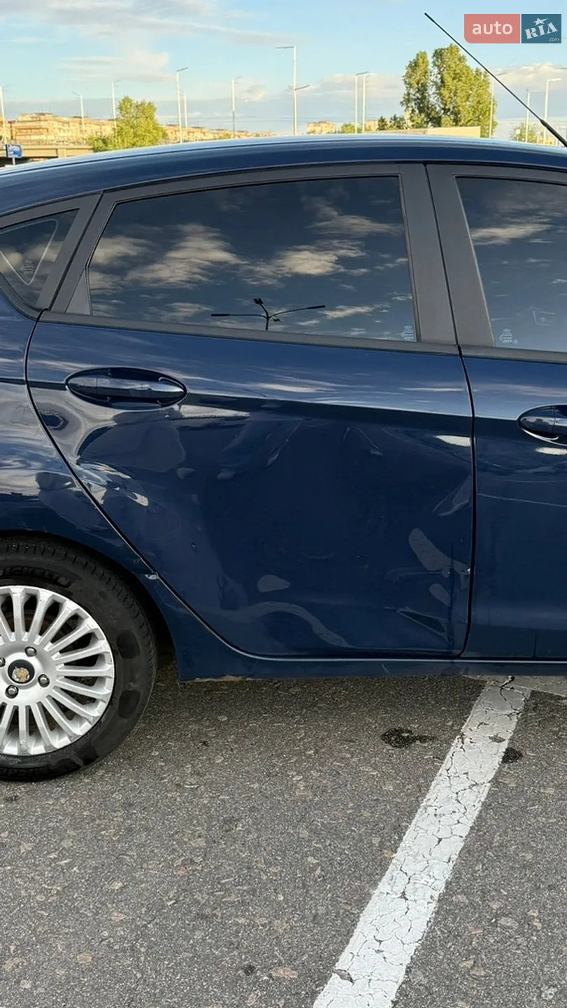2013 Ford Fiesta - мініатюра 4