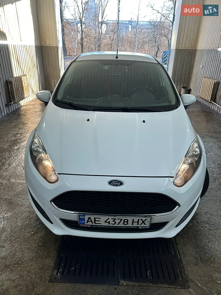 2015 Ford Fiesta - мініатюра 11