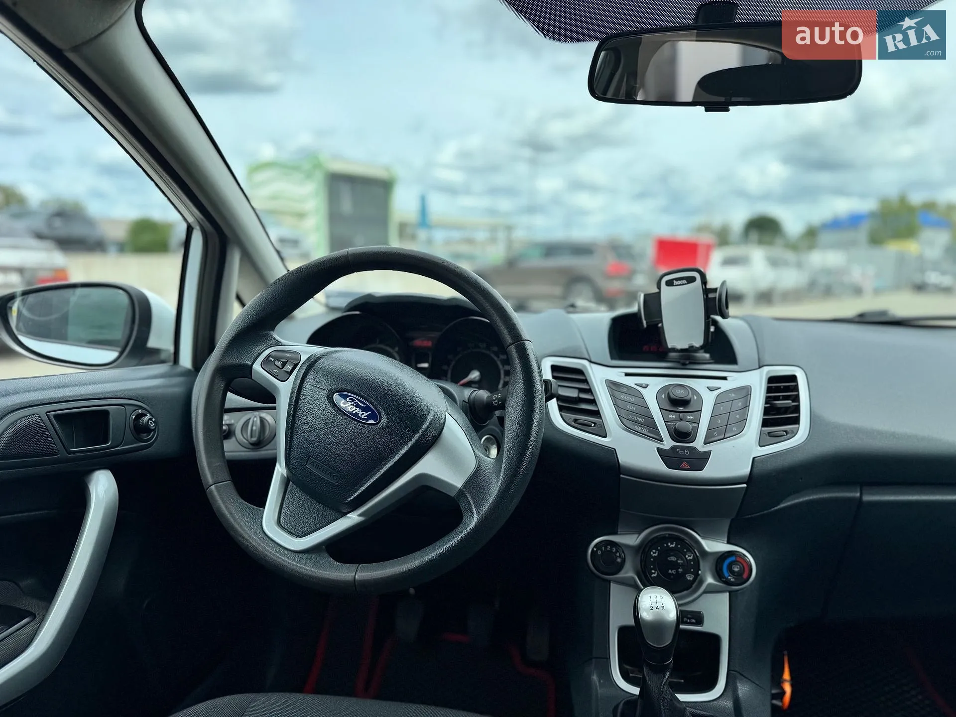 2012 Ford Fiesta - мініатюра 28