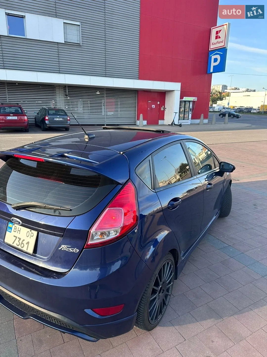 2015 Ford Fiesta - мініатюра 3