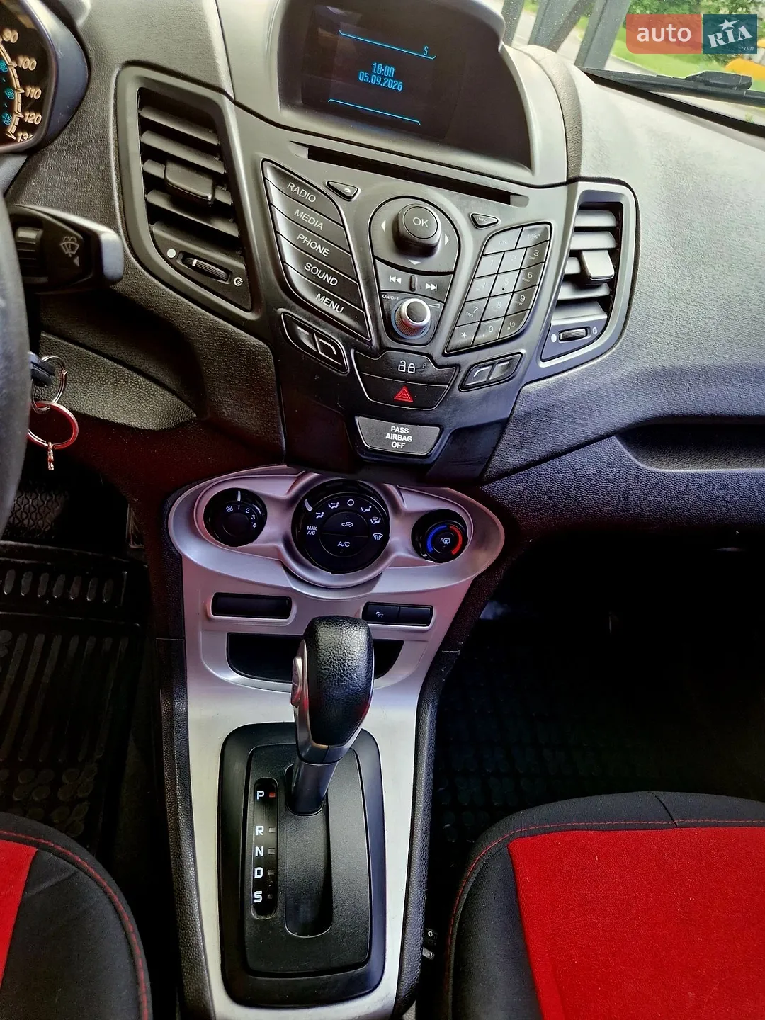 2014 Ford Fiesta - мініатюра 14