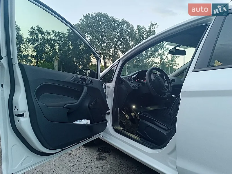 Ford Fiesta 2012 VIN WF0JXXGAJJCA04686 фото оголошення 15 з 57