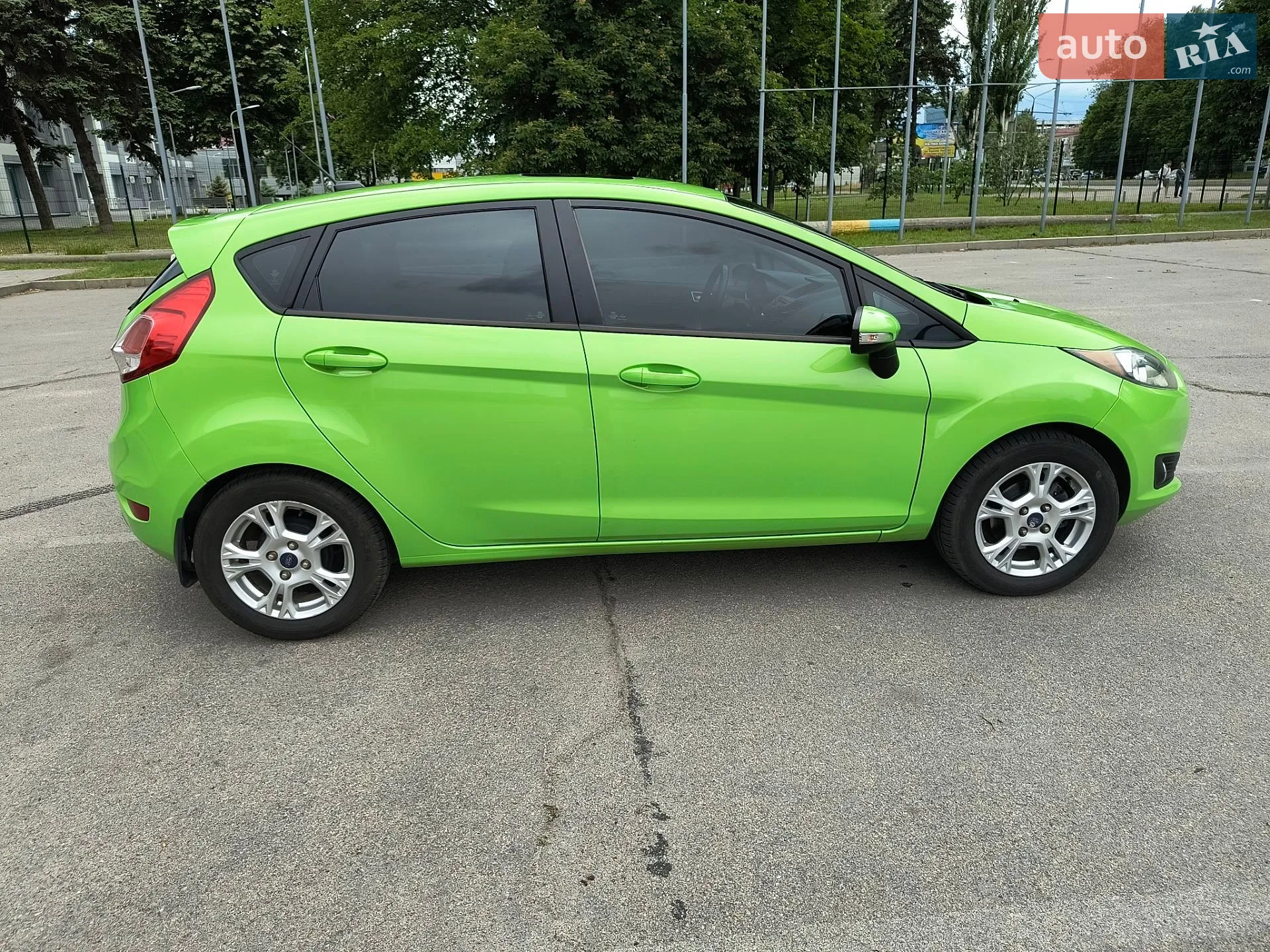 2013 Ford Fiesta - мініатюра 9
