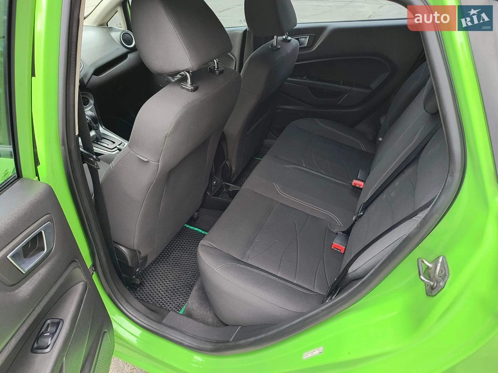 2013 Ford Fiesta - мініатюра 22
