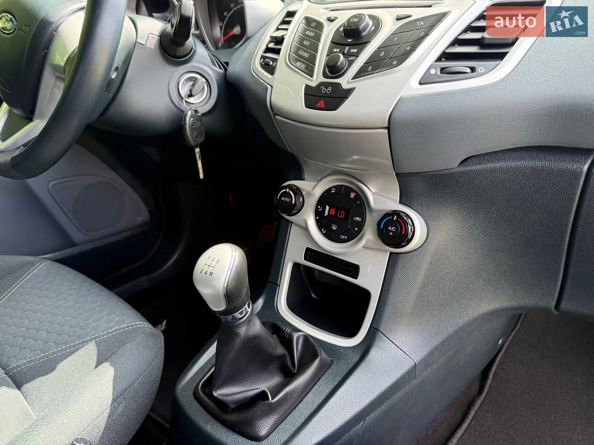 2011 Ford Fiesta - мініатюра 20