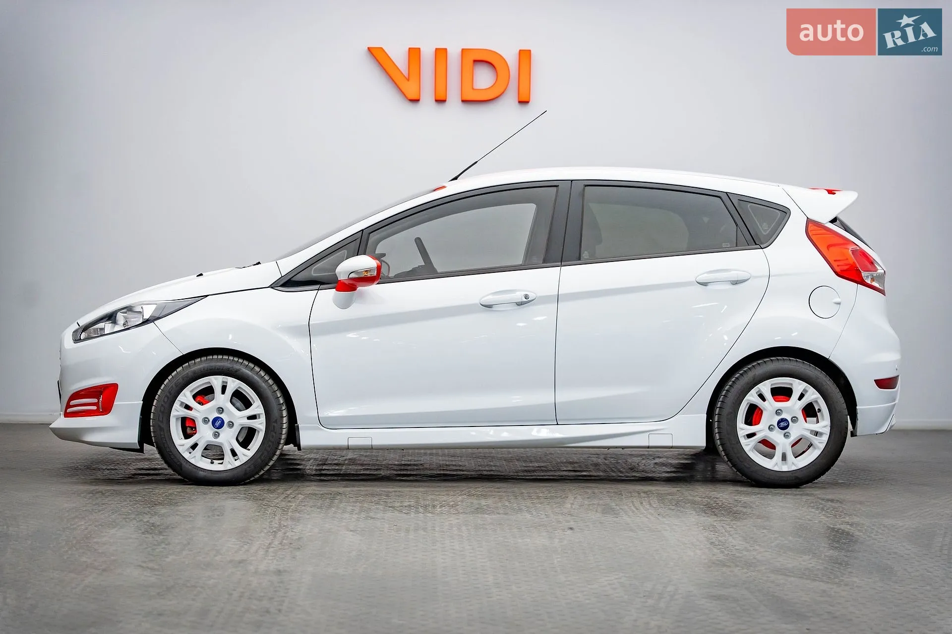 2013 Ford Fiesta - мініатюра 3