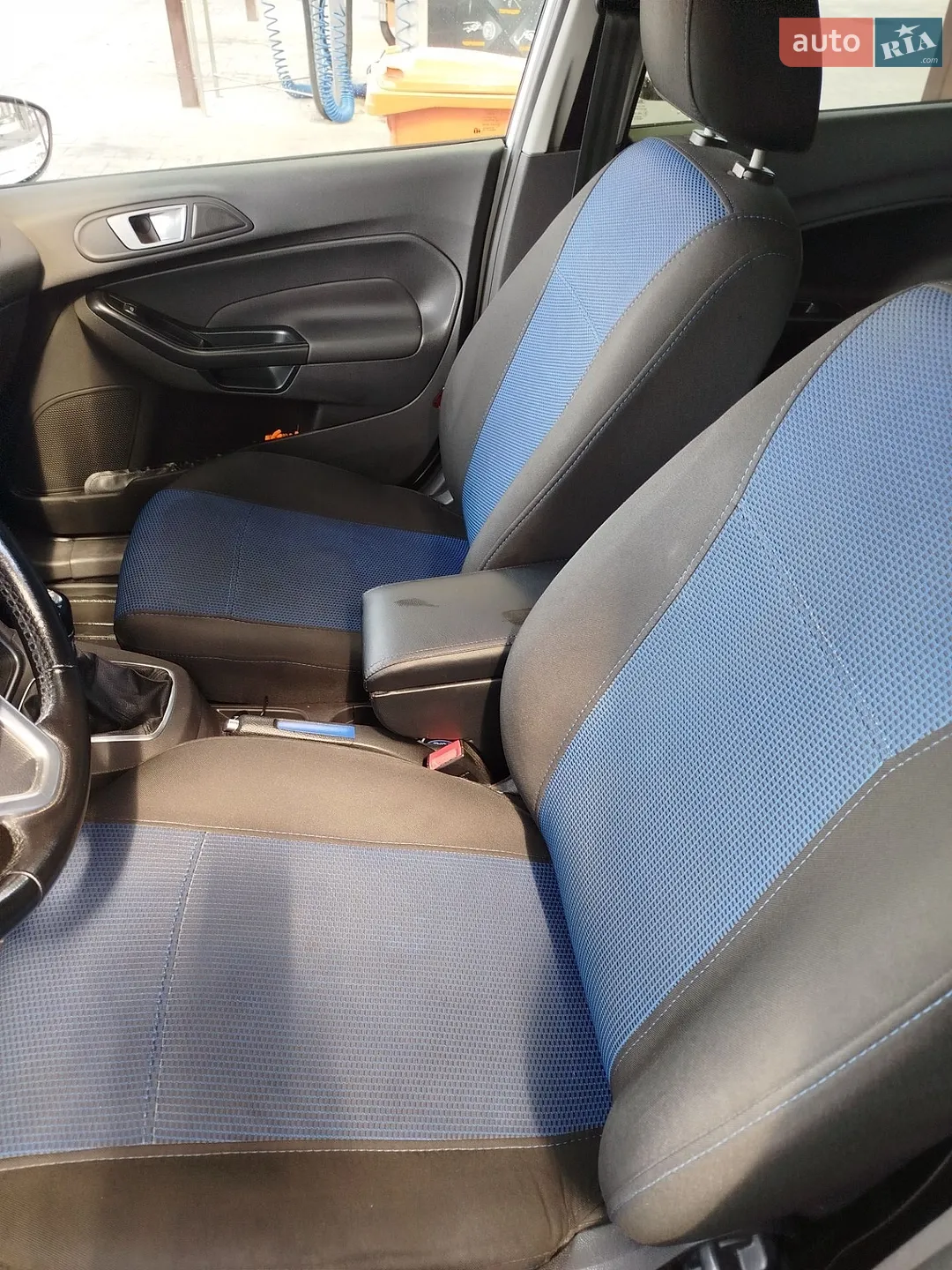 2013 Ford Fiesta - мініатюра 10