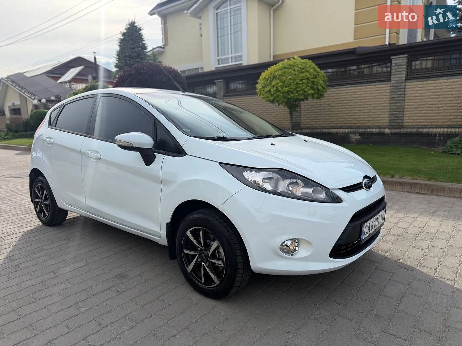 2012 Ford Fiesta - мініатюра 8