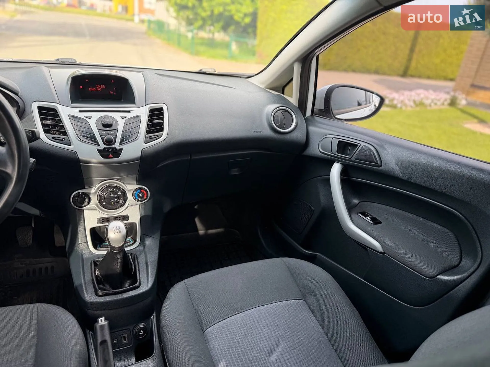 2012 Ford Fiesta - мініатюра 36