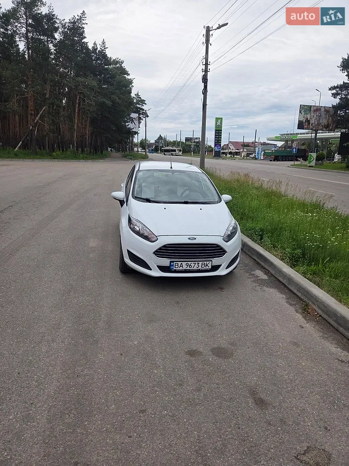 2013 Ford Fiesta - мініатюра 11