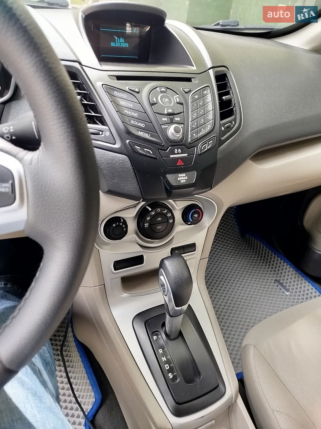 2017 Ford Fiesta - мініатюра 6