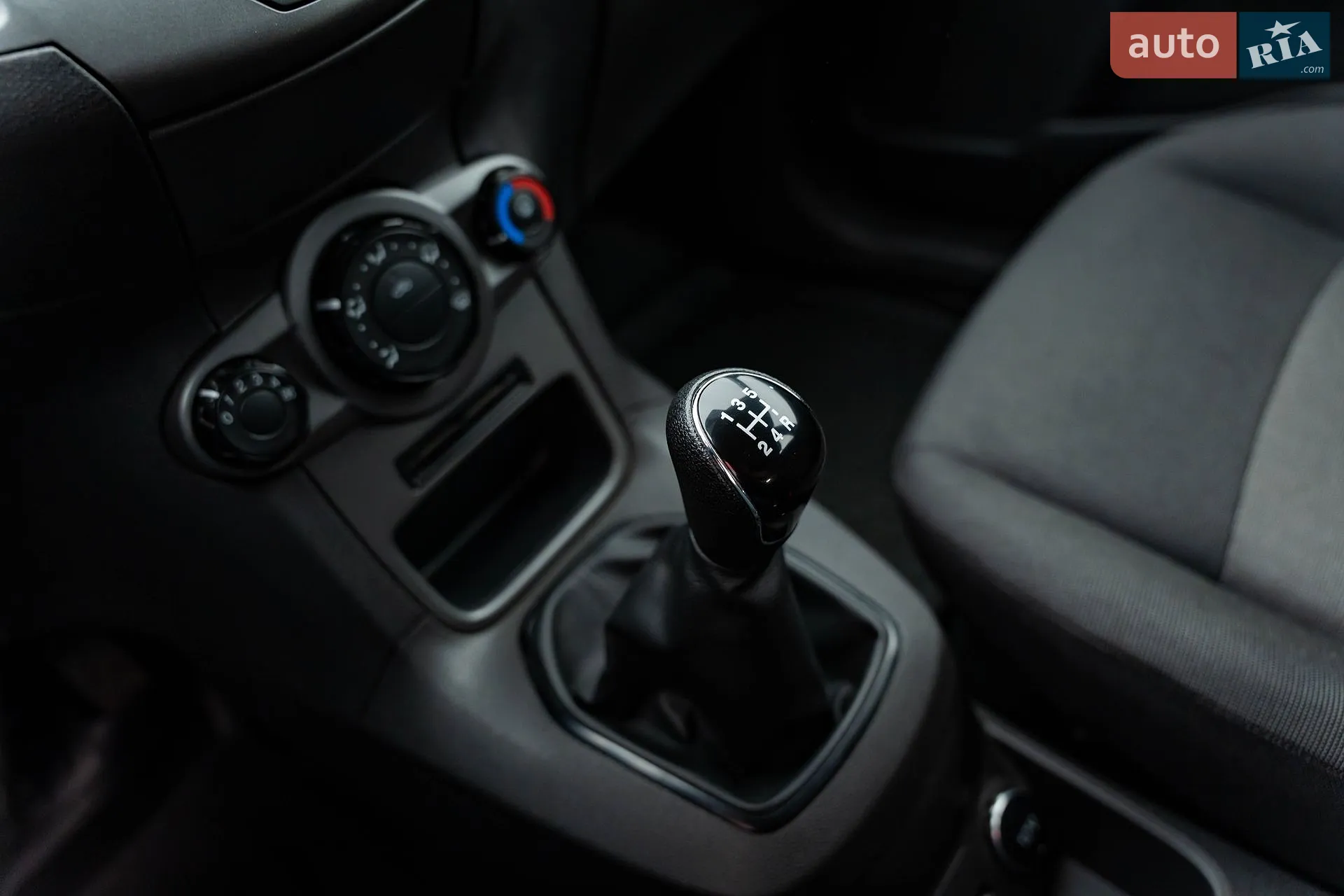 2013 Ford Fiesta - мініатюра 16