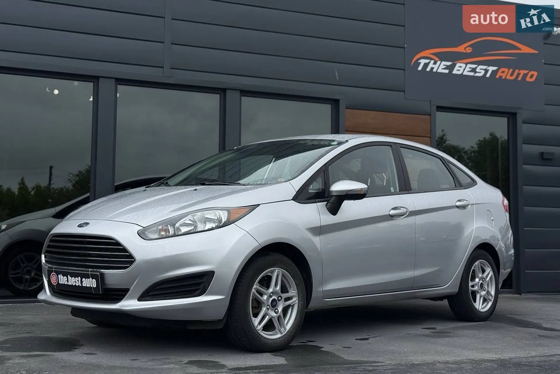 2018 Ford Fiesta - фото 1