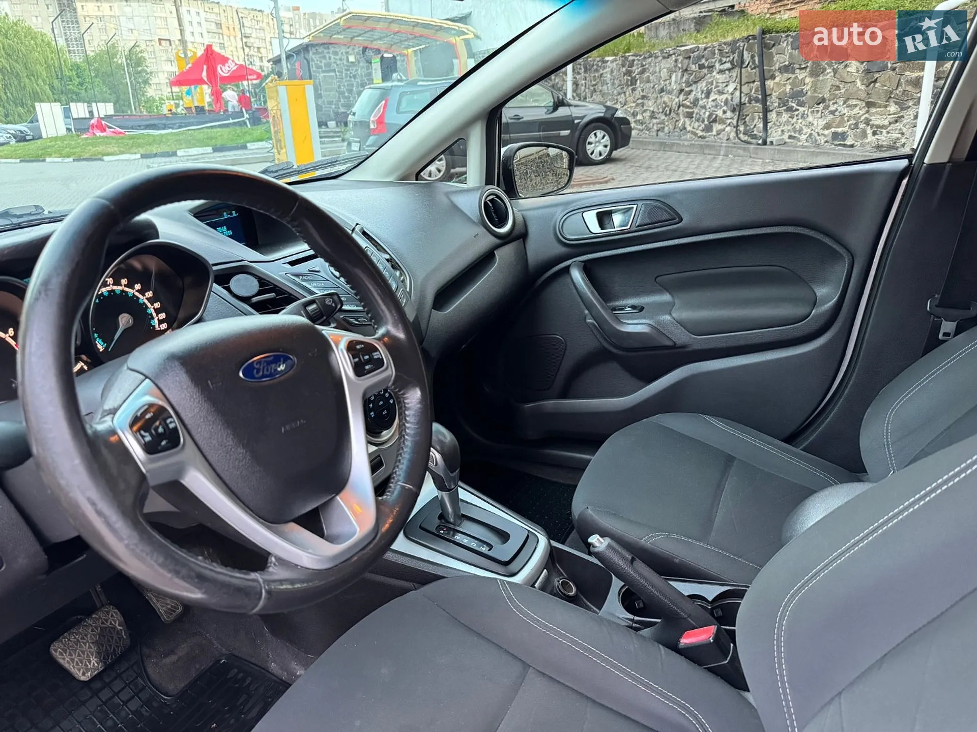 2015 Ford Fiesta - мініатюра 9