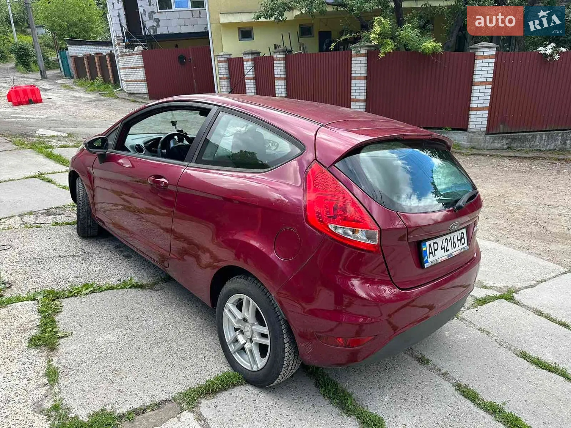 2010 Ford Fiesta - мініатюра 5