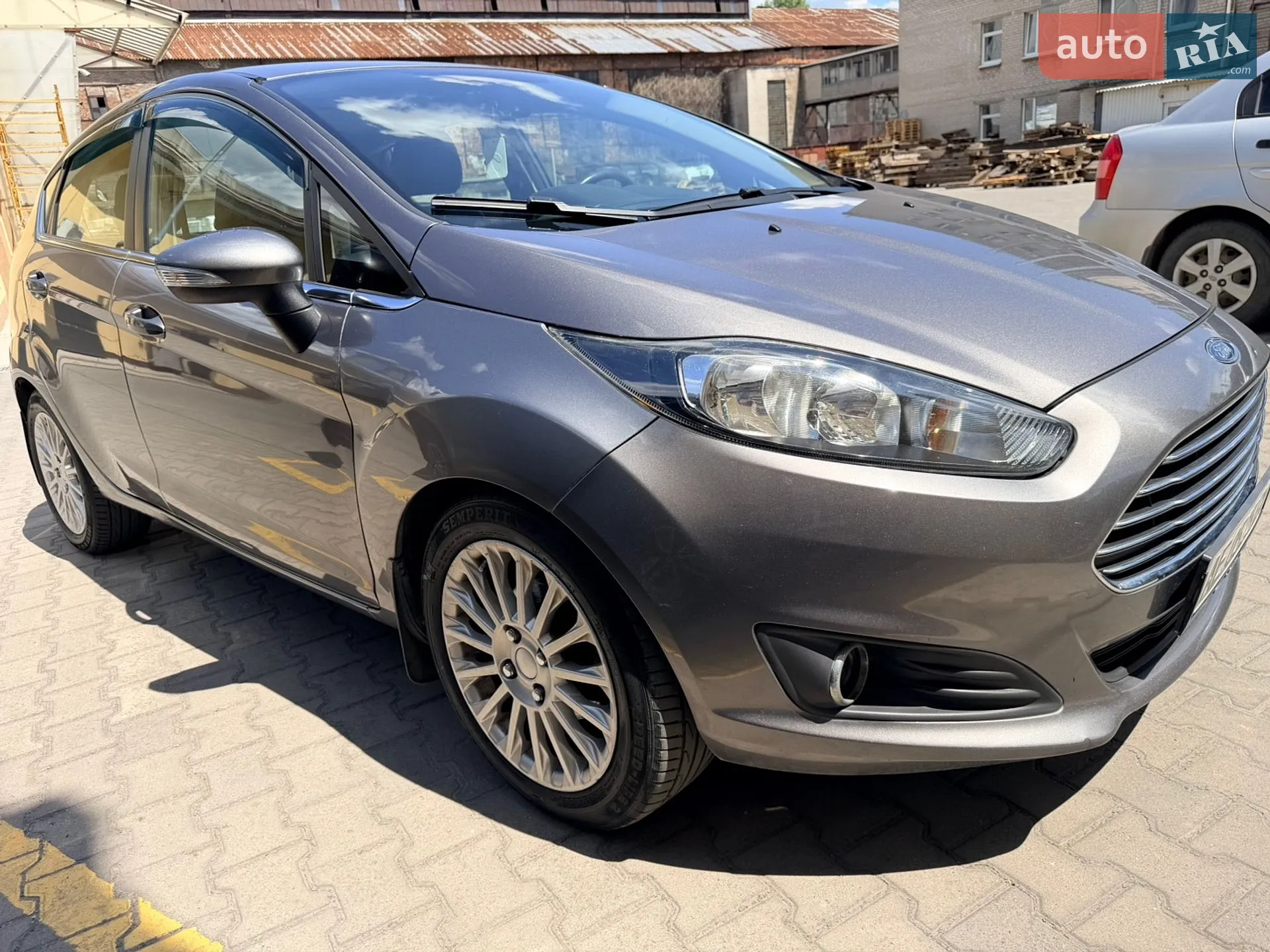 2013 Ford Fiesta - мініатюра 4