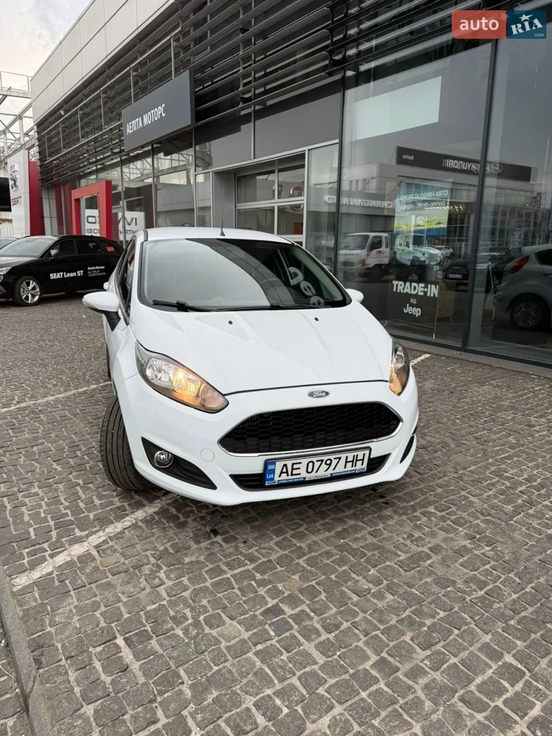 2016 Ford Fiesta - фото 1