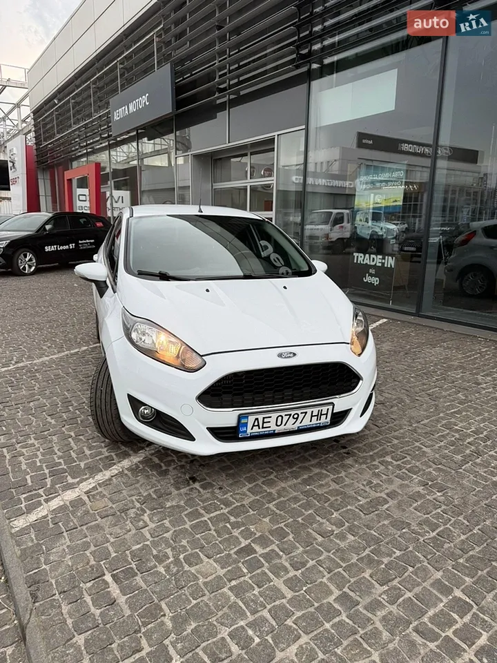 2017 Ford Fiesta - мініатюра 13