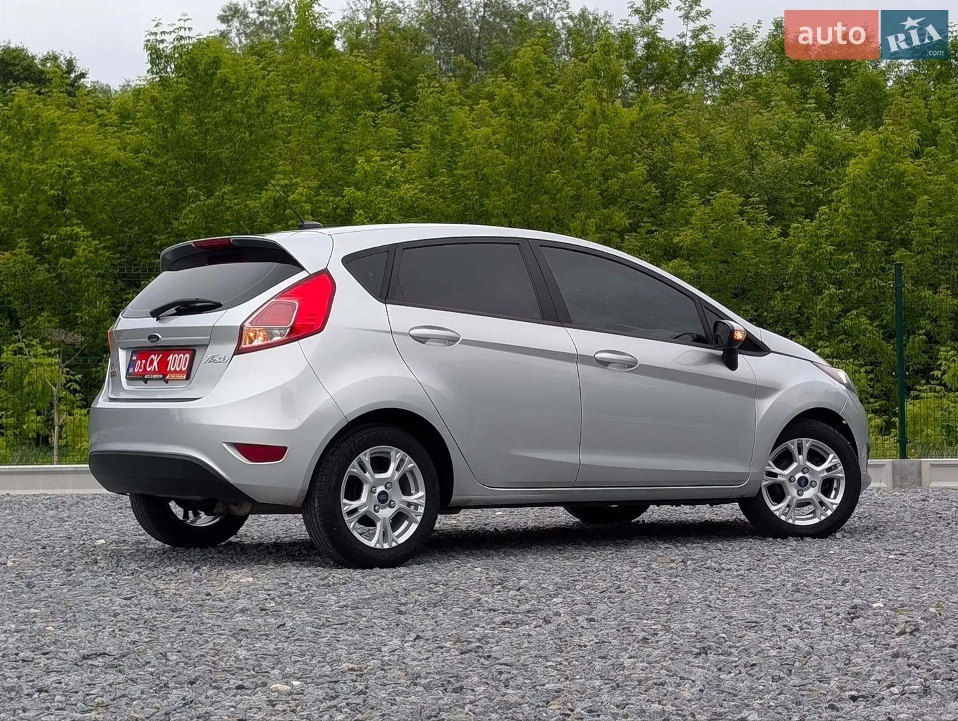 2016 Ford Fiesta - мініатюра 13