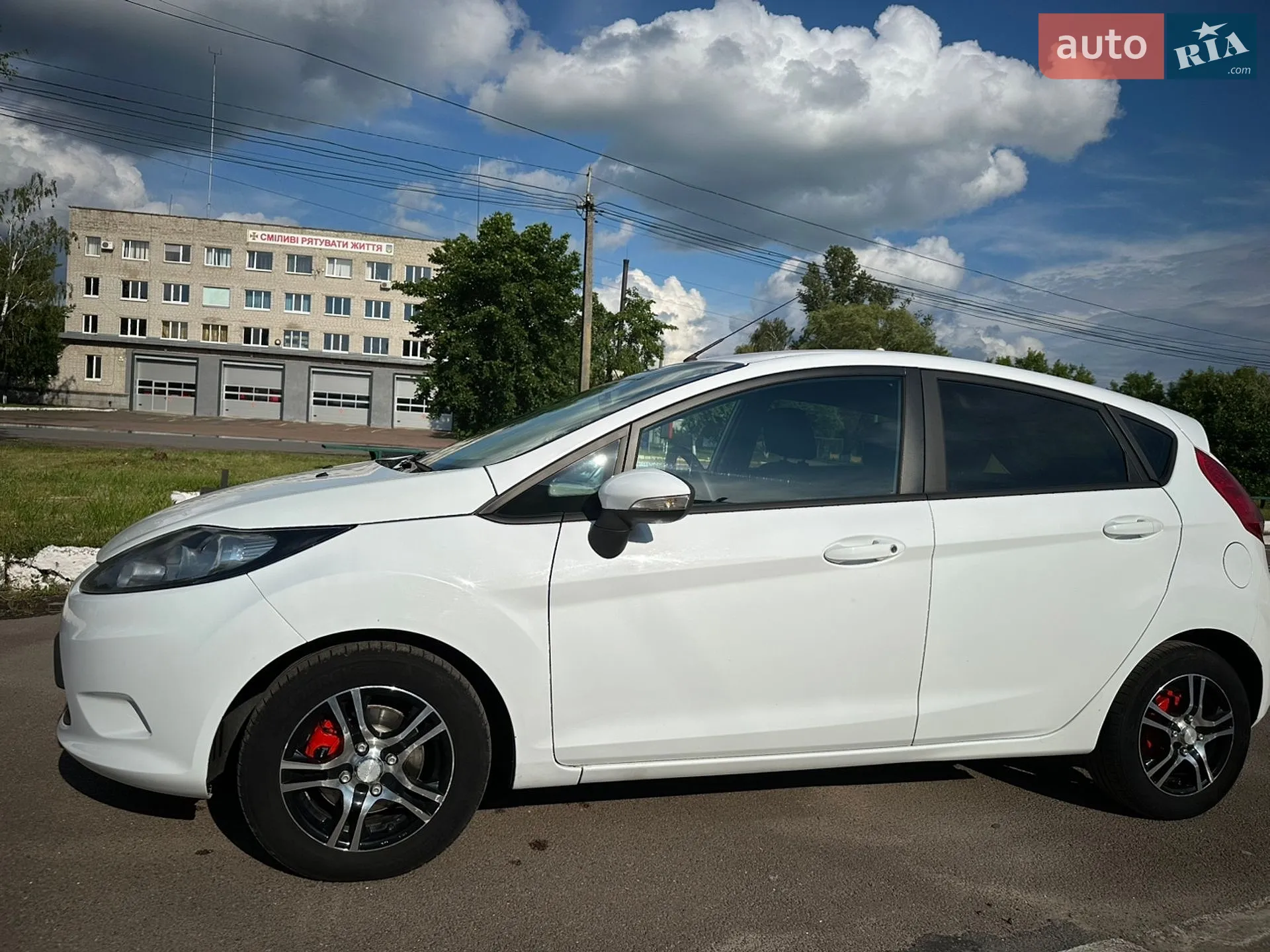 2010 Ford Fiesta - мініатюра 6