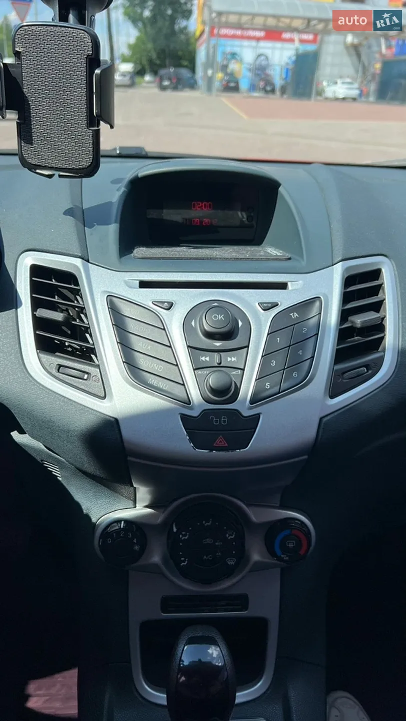 2012 Ford Fiesta - мініатюра 15
