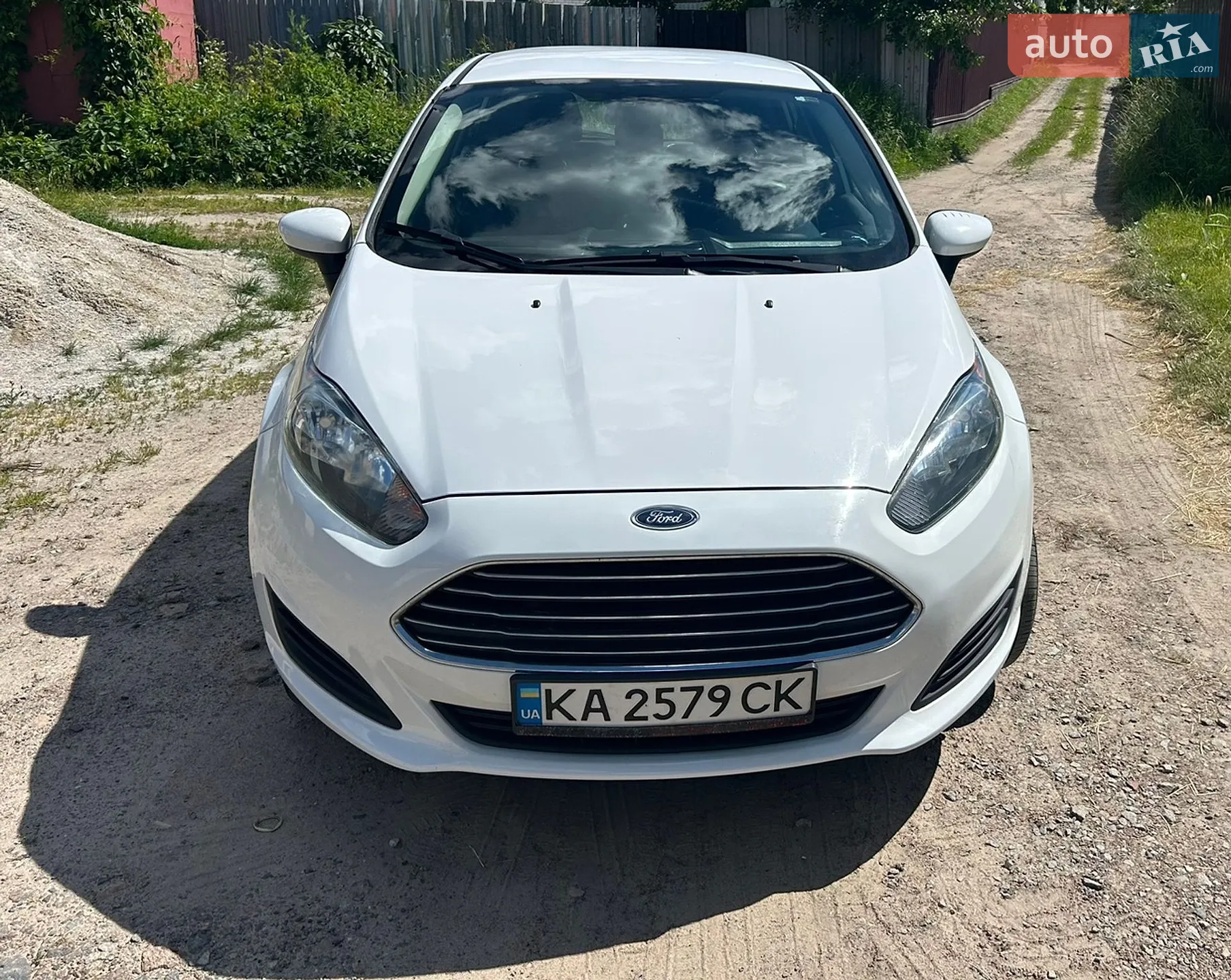 2018 Ford Fiesta - фото 1