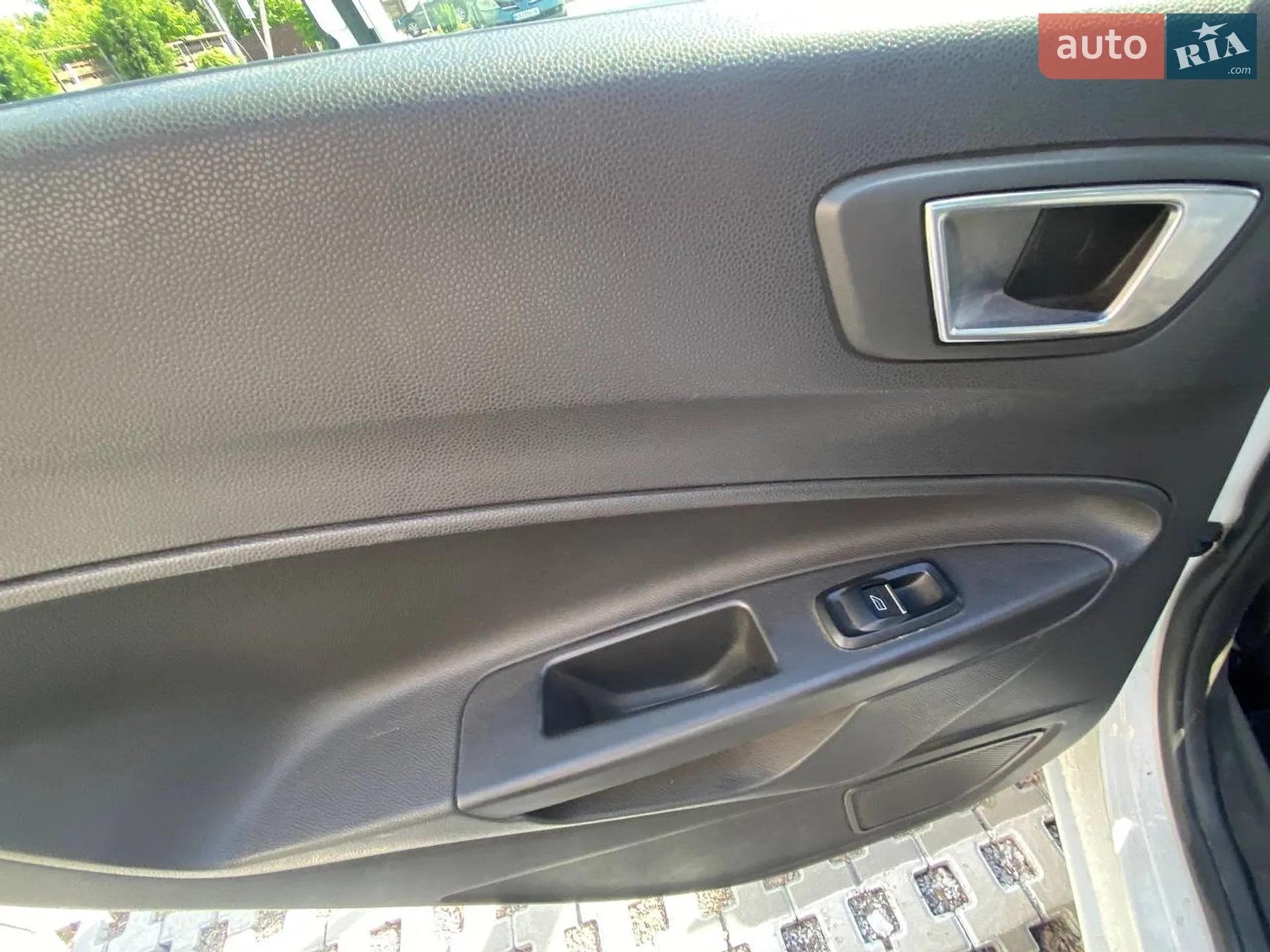 2013 Ford Fiesta - мініатюра 26