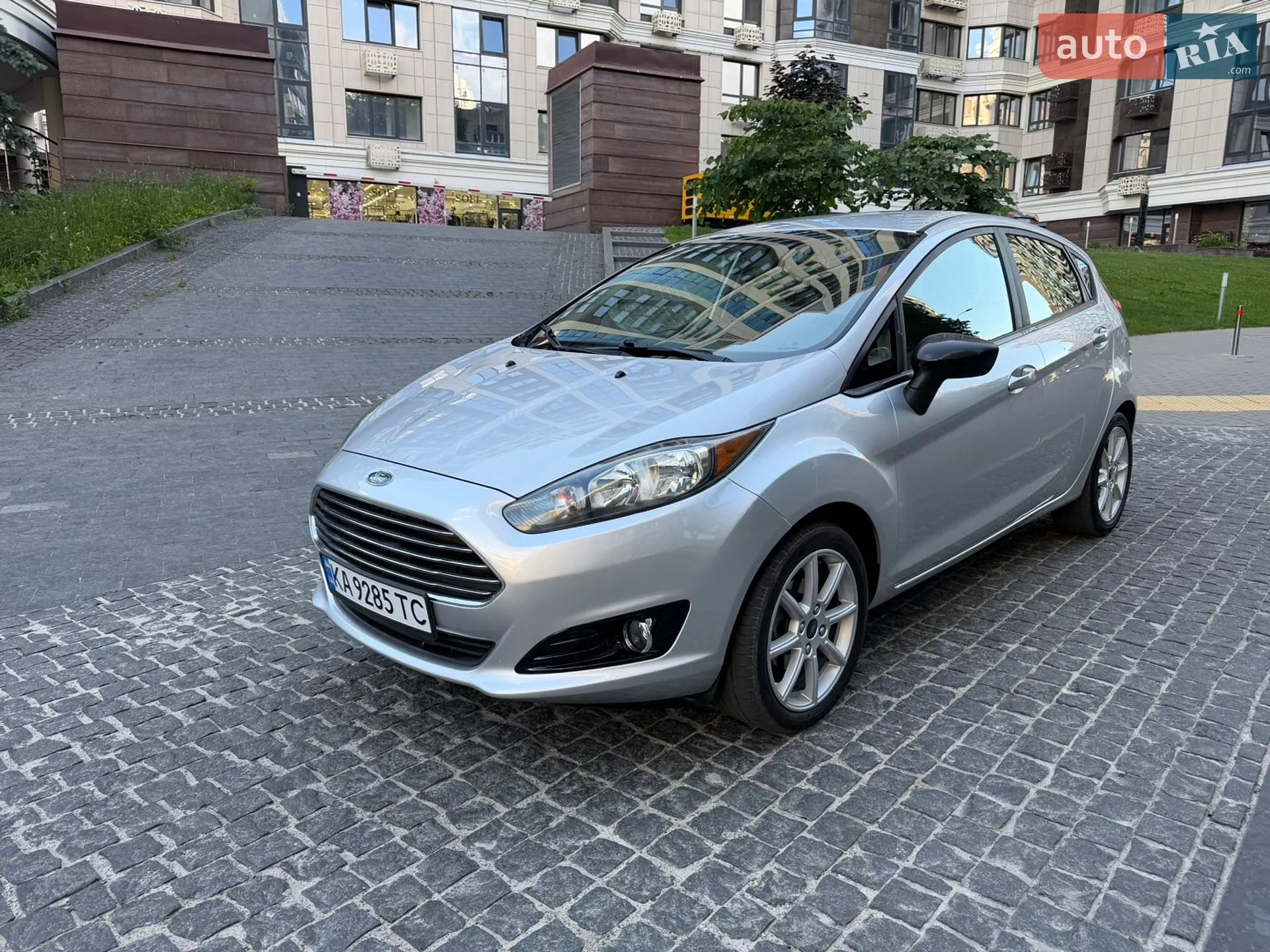 2019 Ford Fiesta - мініатюра 4