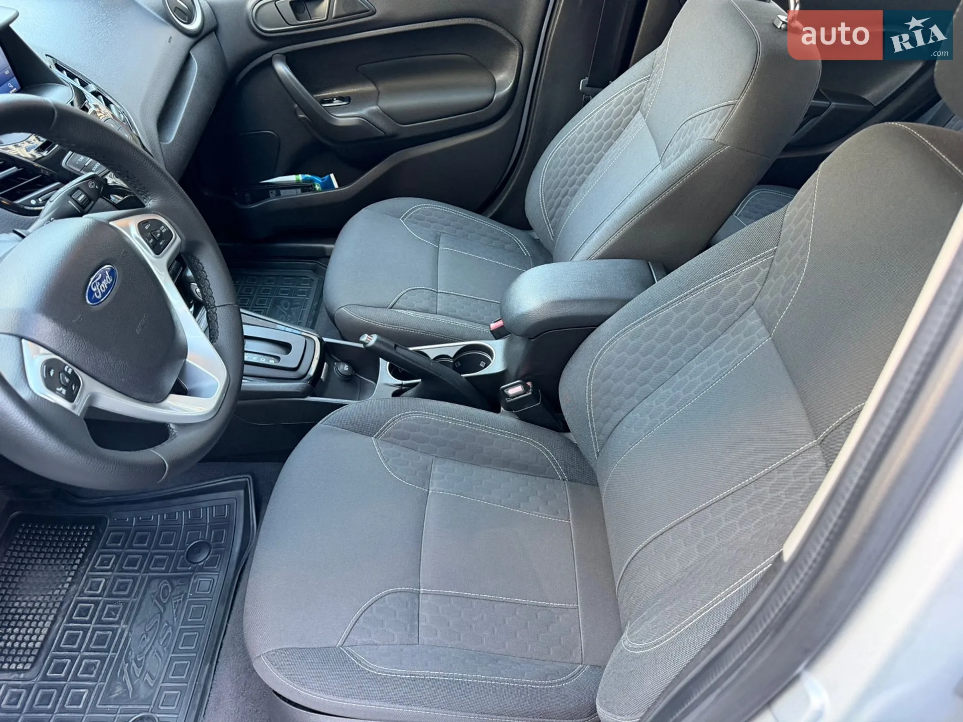 2019 Ford Fiesta - мініатюра 15