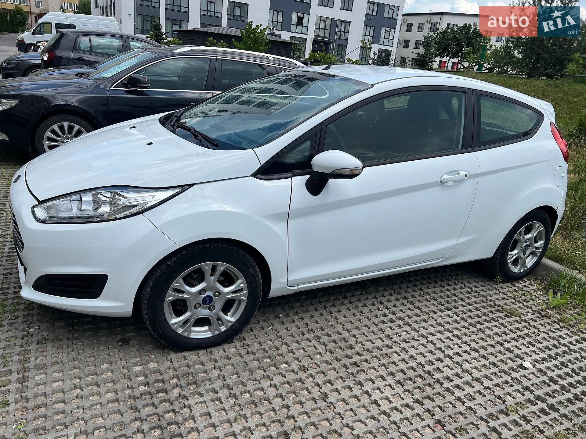 2014 Ford Fiesta - мініатюра 3