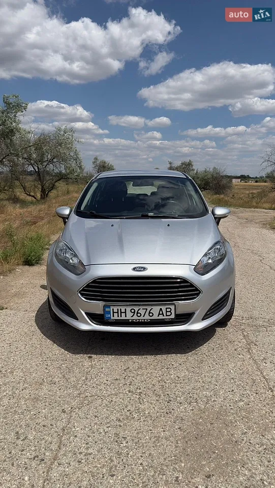 2015 Ford Fiesta - мініатюра 13