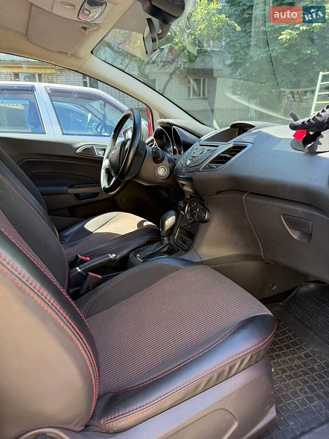 2016 Ford Fiesta - мініатюра 6