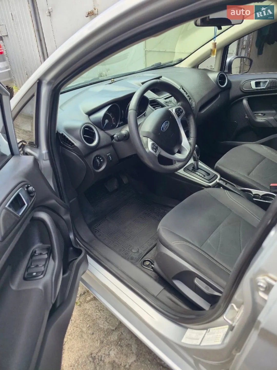 2015 Ford Fiesta - мініатюра 5