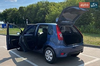 Хетчбек Ford Fiesta 2006 в Києві