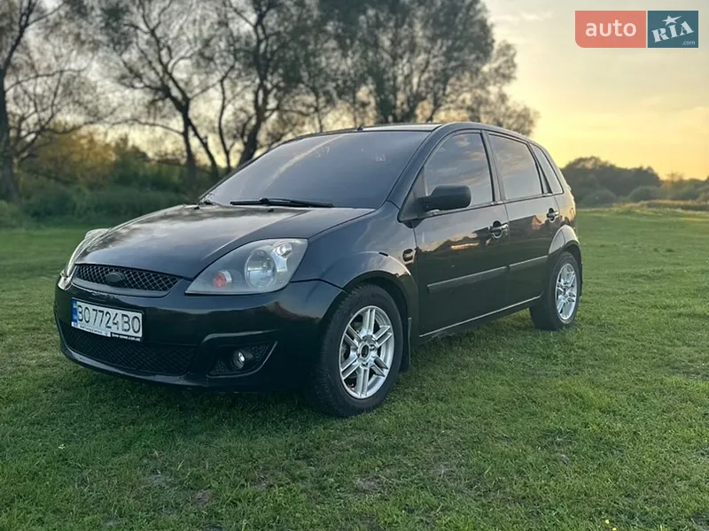 Ford Fiesta 2008 VIN WF0HXXGAJH8A39814 фото оголошення 2 з 46