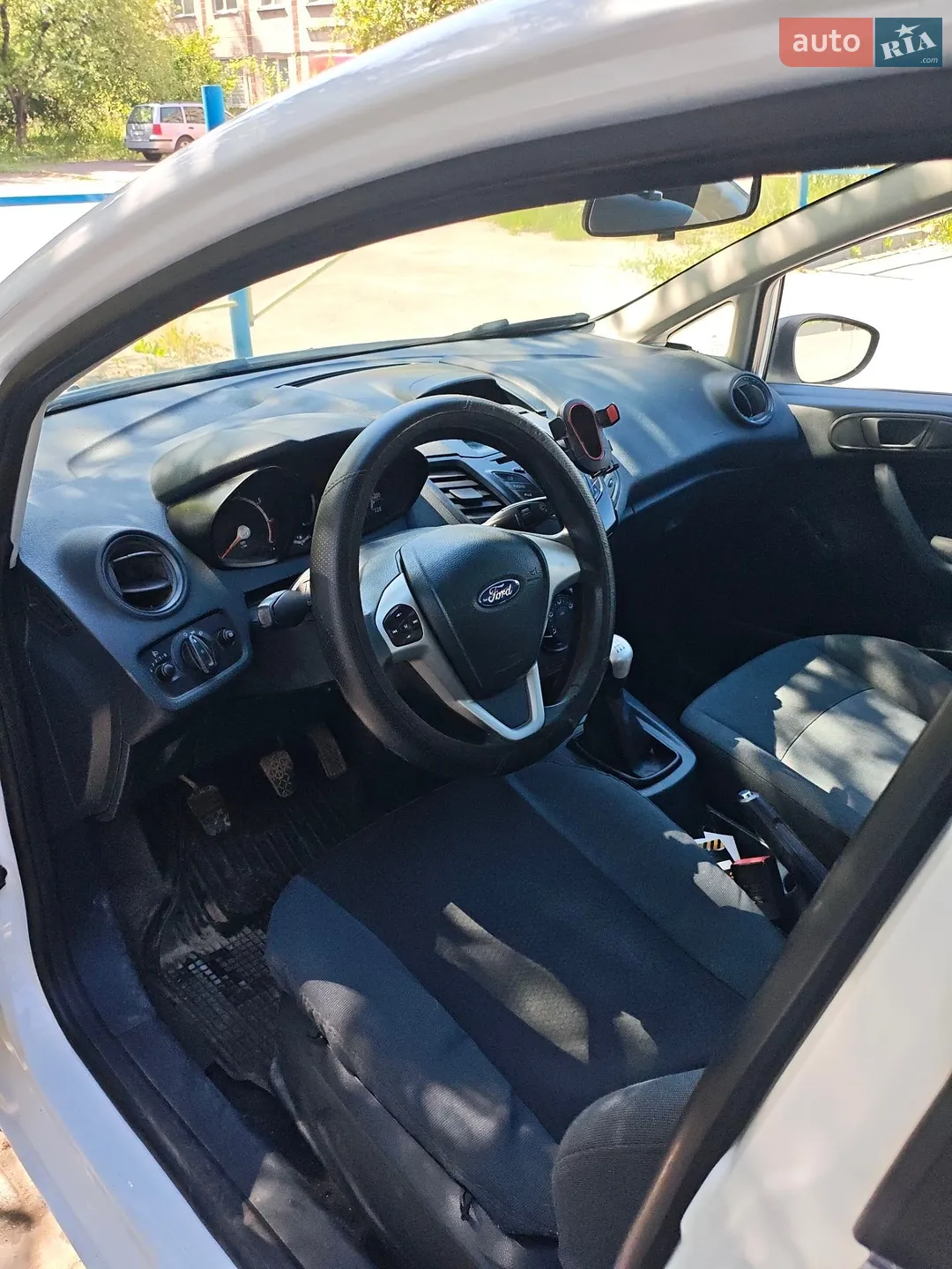 2012 Ford Fiesta - мініатюра 9