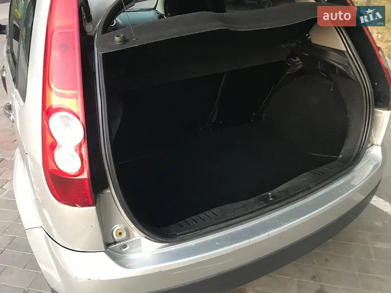 Ford Fiesta 2006 VIN WF0HXXGAJH6P20871 фото оголошення 9 з 43