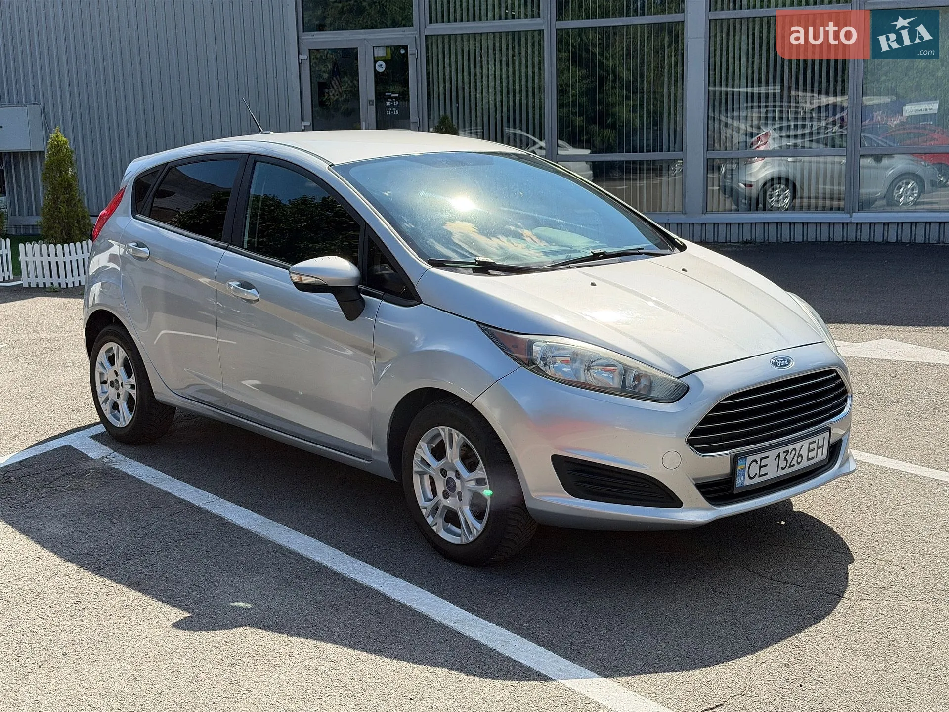 2015 Ford Fiesta - мініатюра 2