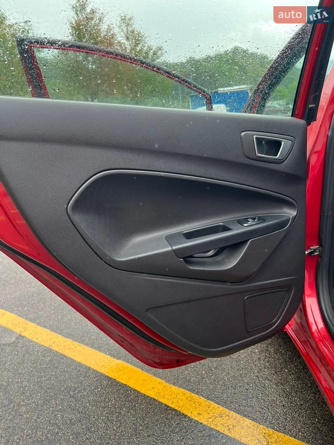 2016 Ford Fiesta - мініатюра 13