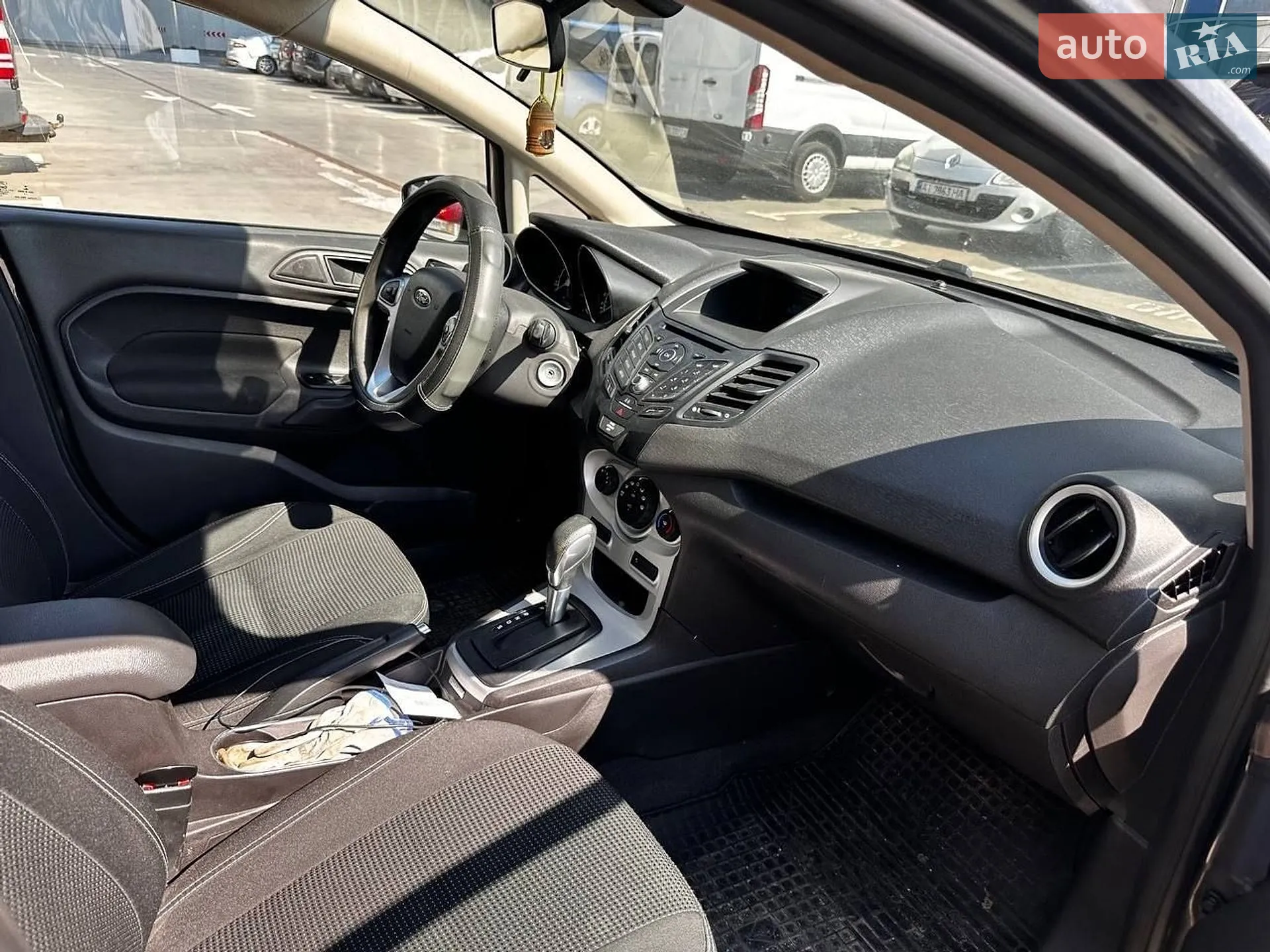 2017 Ford Fiesta - мініатюра 4