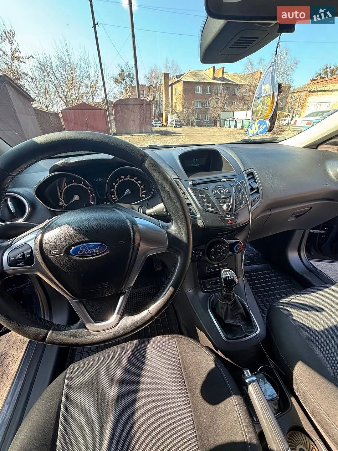 2015 Ford Fiesta - мініатюра 8