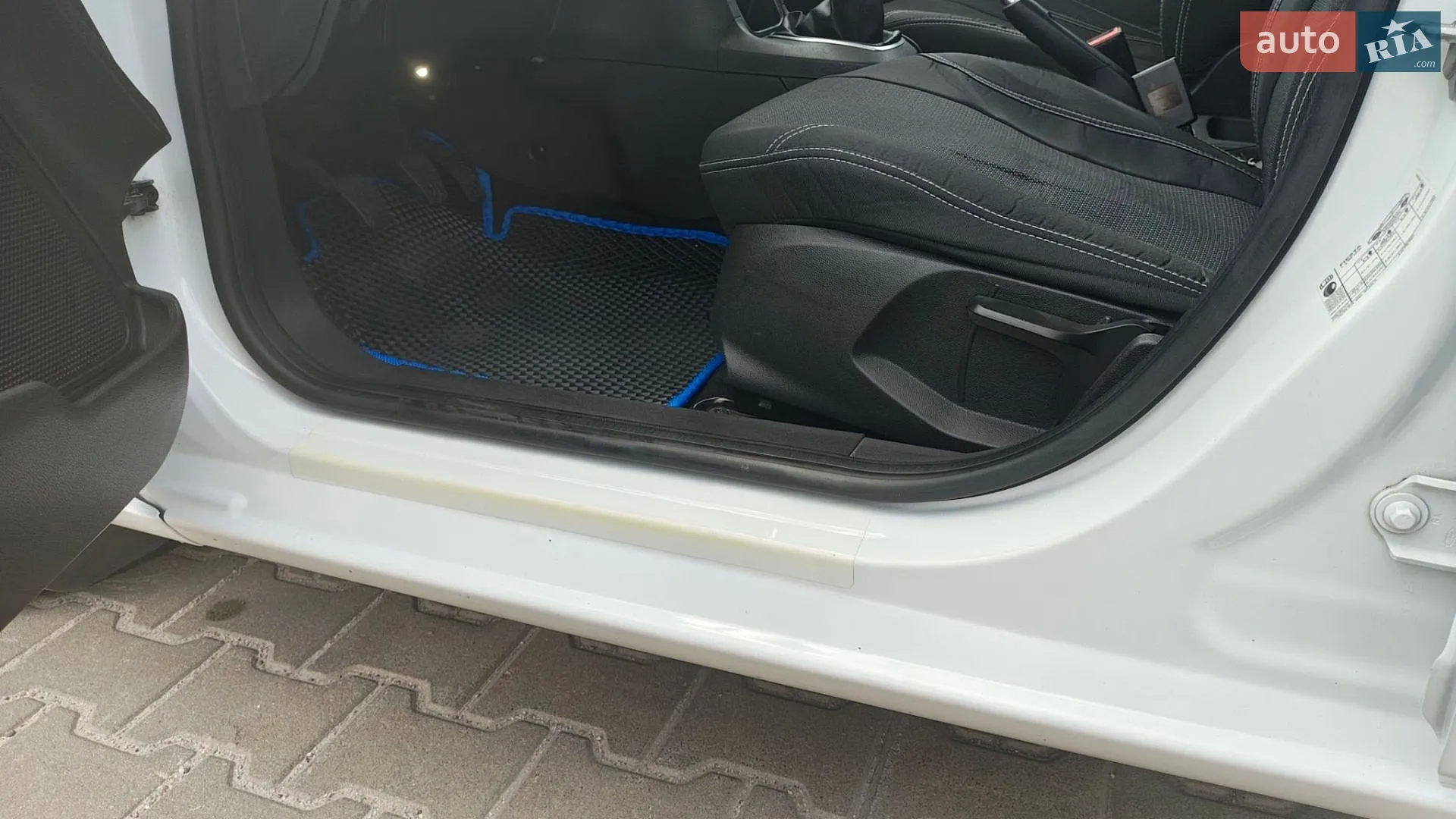 2013 Ford Fiesta - мініатюра 11