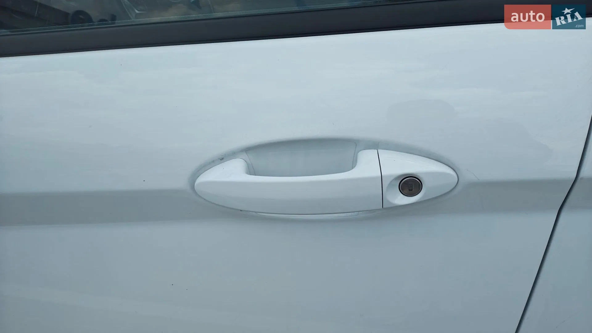 2013 Ford Fiesta - мініатюра 19
