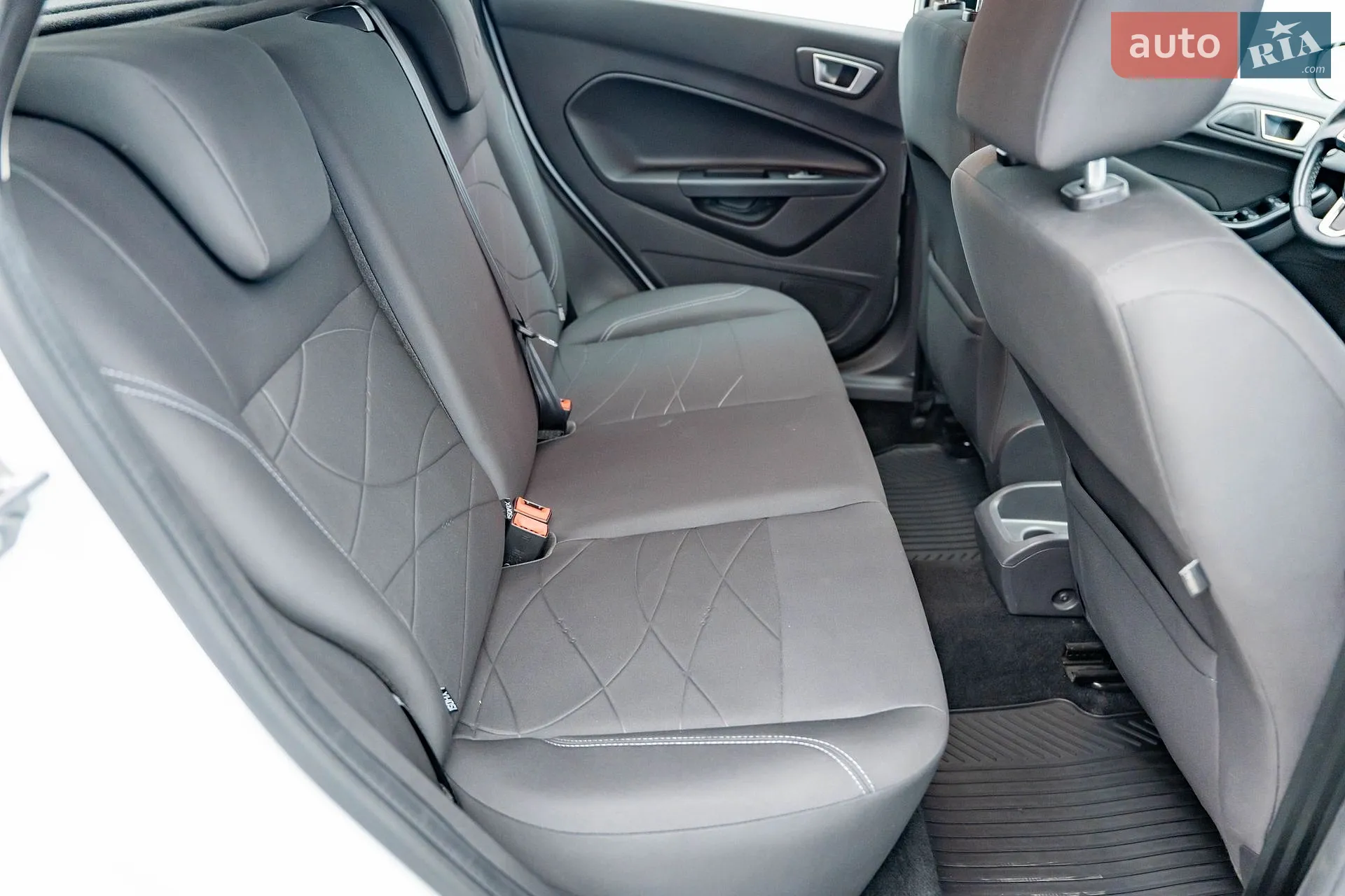 2016 Ford Fiesta - мініатюра 20