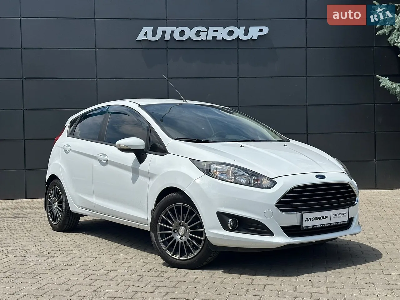 2015 Ford Fiesta - мініатюра 15