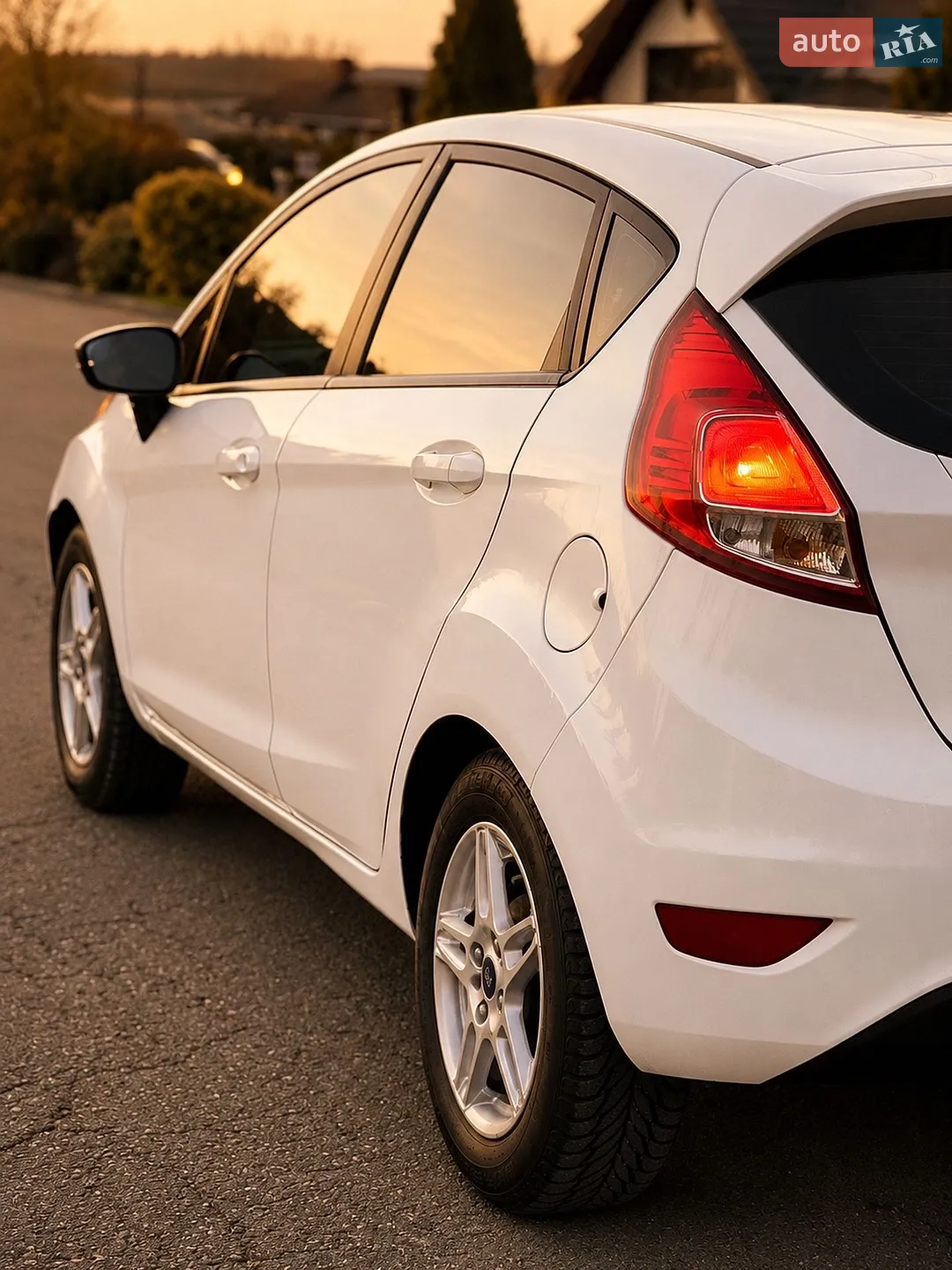 2018 Ford Fiesta - мініатюра 8