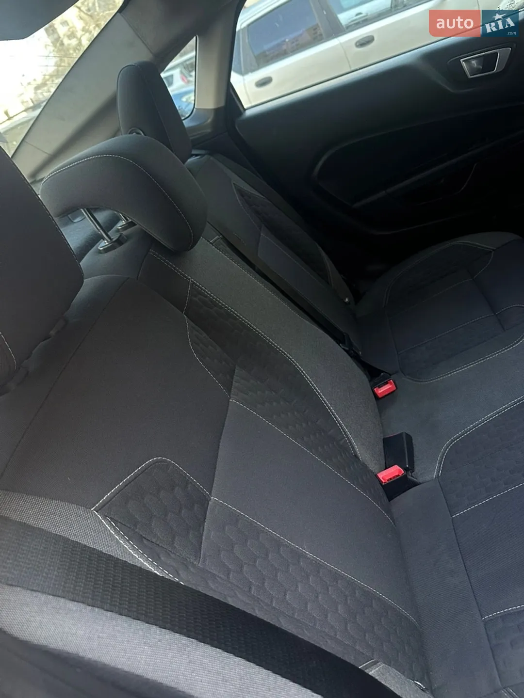 2014 Ford Fiesta - мініатюра 12