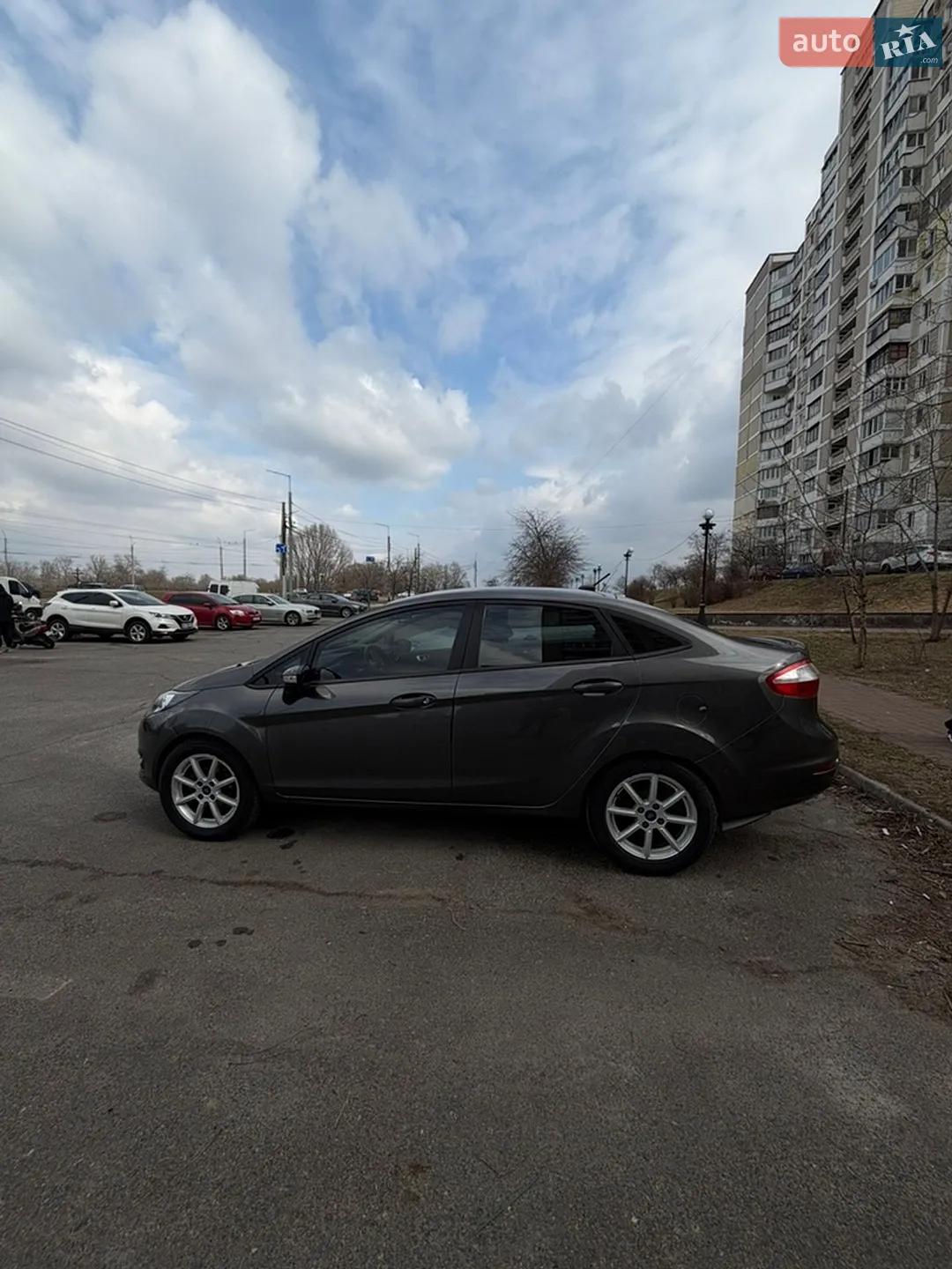 2014 Ford Fiesta - мініатюра 28